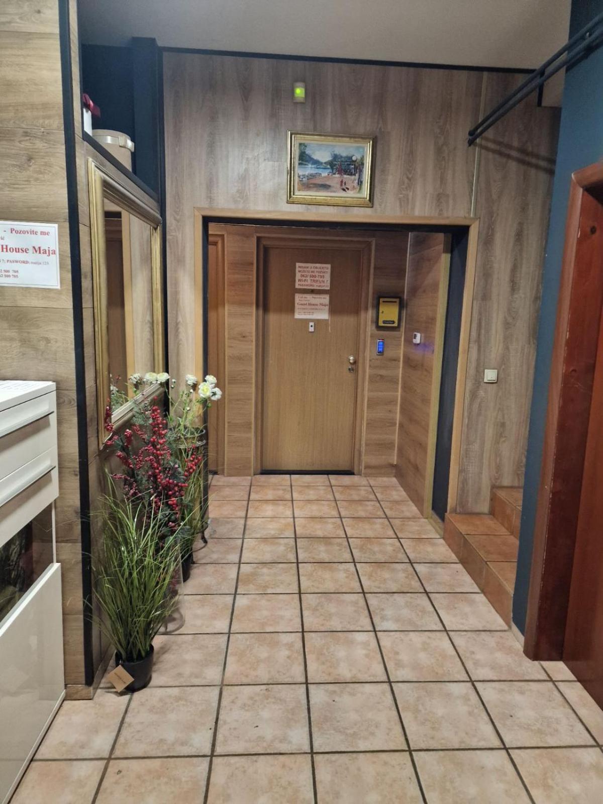 Guest House Maja Novi Sad Exterior foto